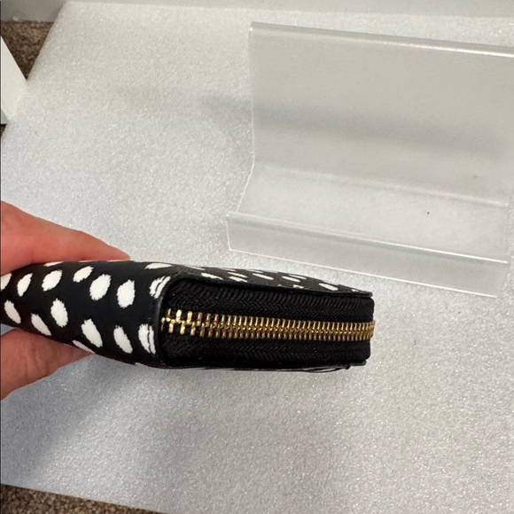 kate spade neda black and white laurel way printed musical dot  wristlet NWT - Picture 5 of 7